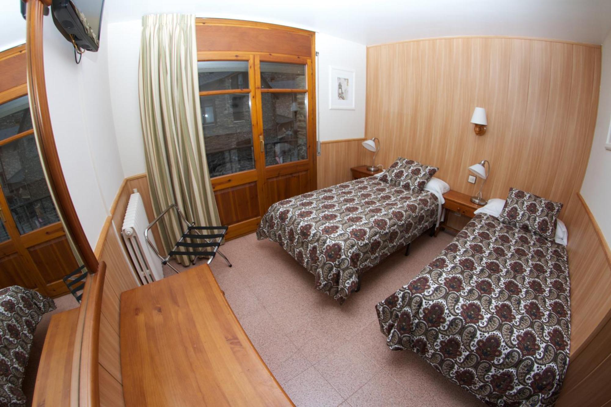 Comapedrosa Hotel 2*