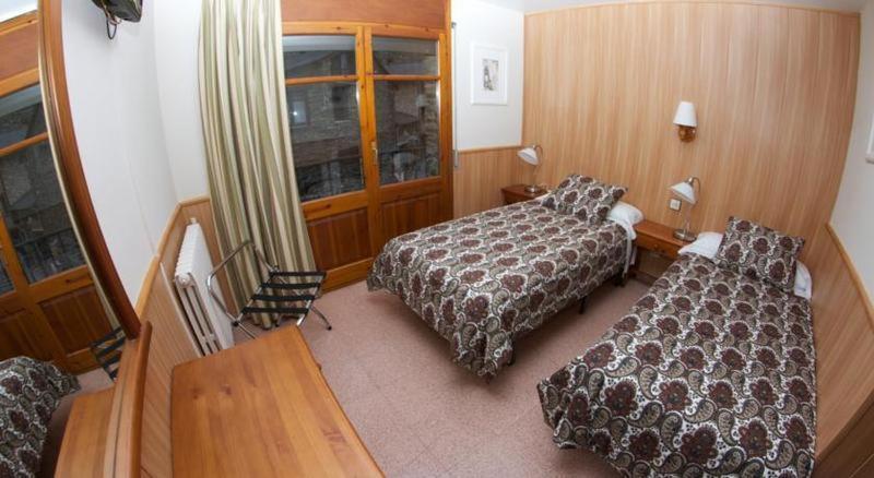 Comapedrosa Hotel